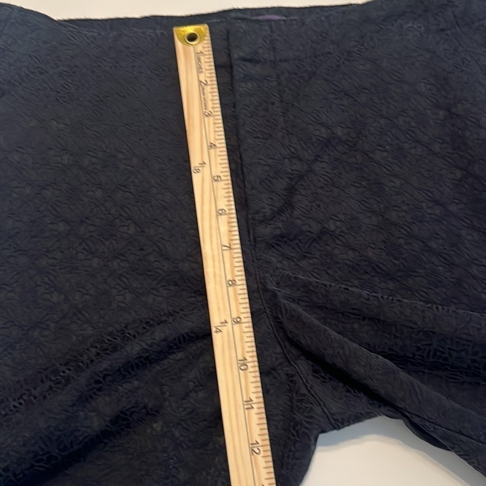 NYDJ Women's Cactus Flower Skimmer Pants Black Size 10 - Picture 4 of 12